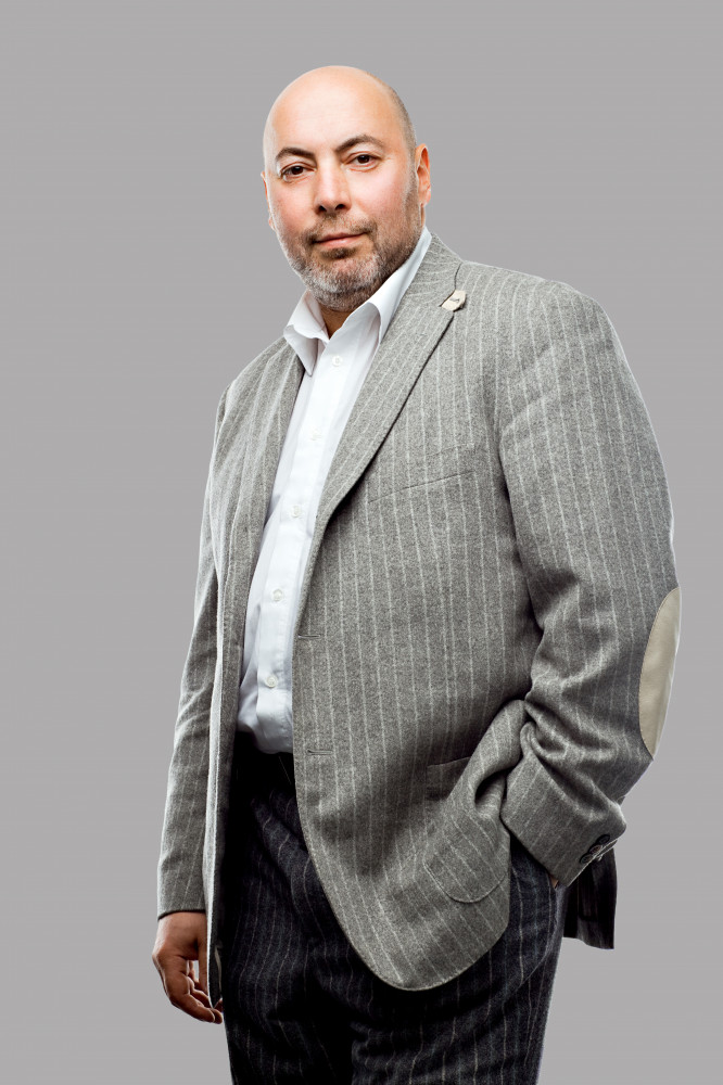 КОМУ  СОЗДАВАТЬ СМЫСЛЫ?