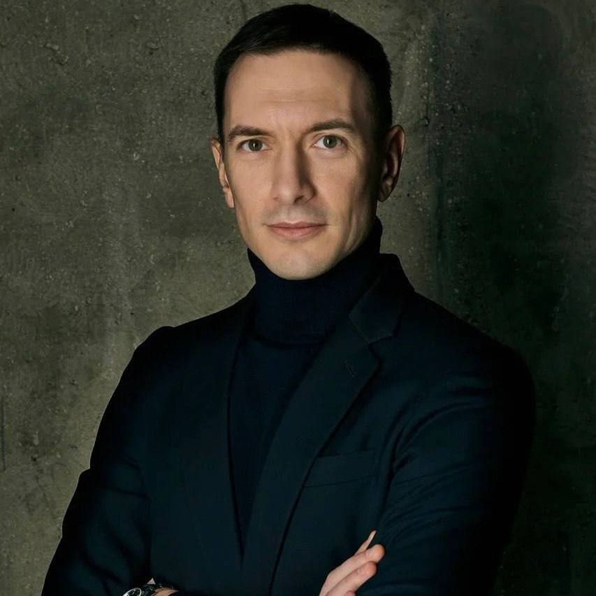 Погорелый Юрий