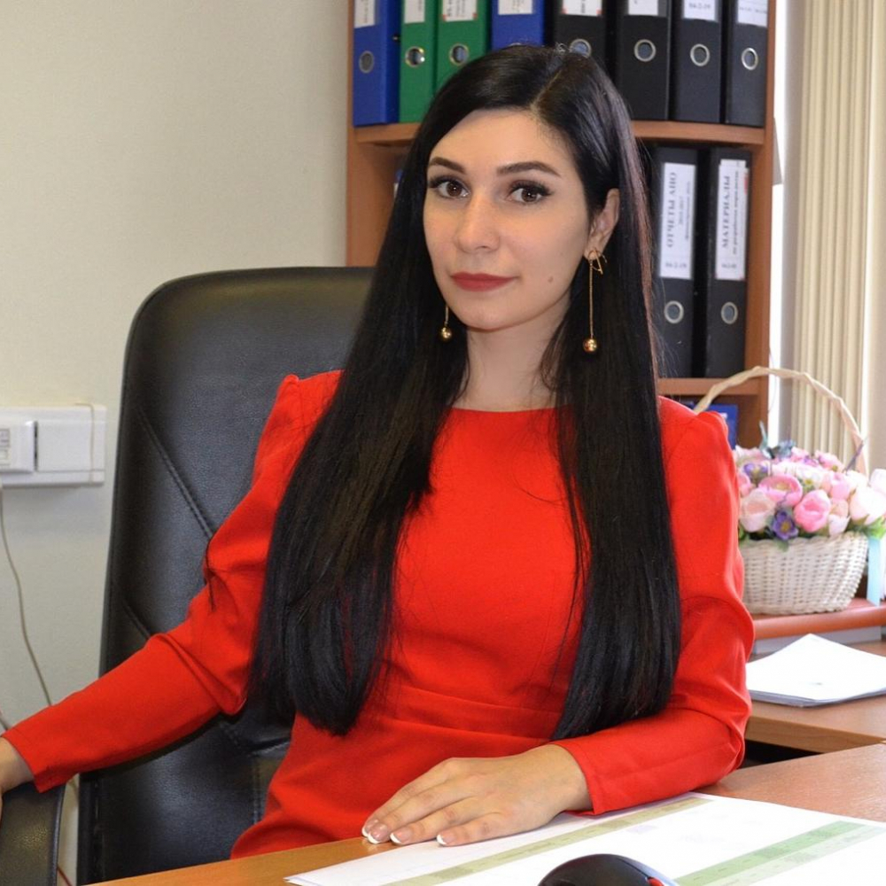 Паунежева Гюльнара