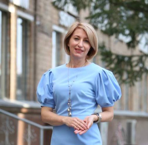 Плешивцева Елена